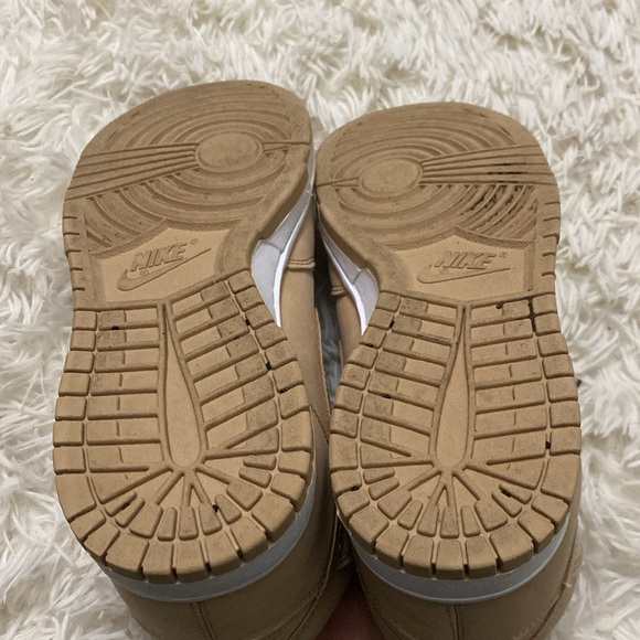 Nikes - Picture 3 of 3